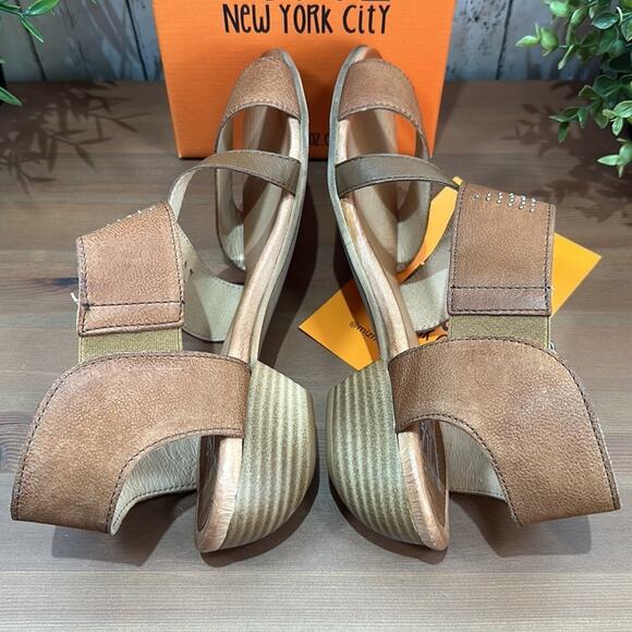 Miz Mooz Leather Cienna Wide Width Heeled Sandals Size 41W - Picture 8 of 10